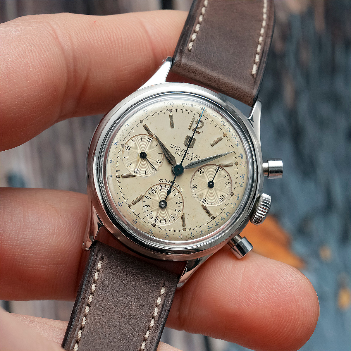 Universal Geneva Compax Stainless Steel -1952--photo-4