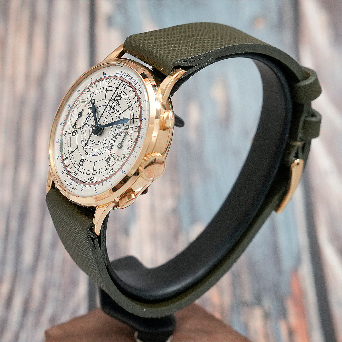  Chronographe Tavannes Télémètre/Tachymètre or jaune 18k 1940- -photo-2