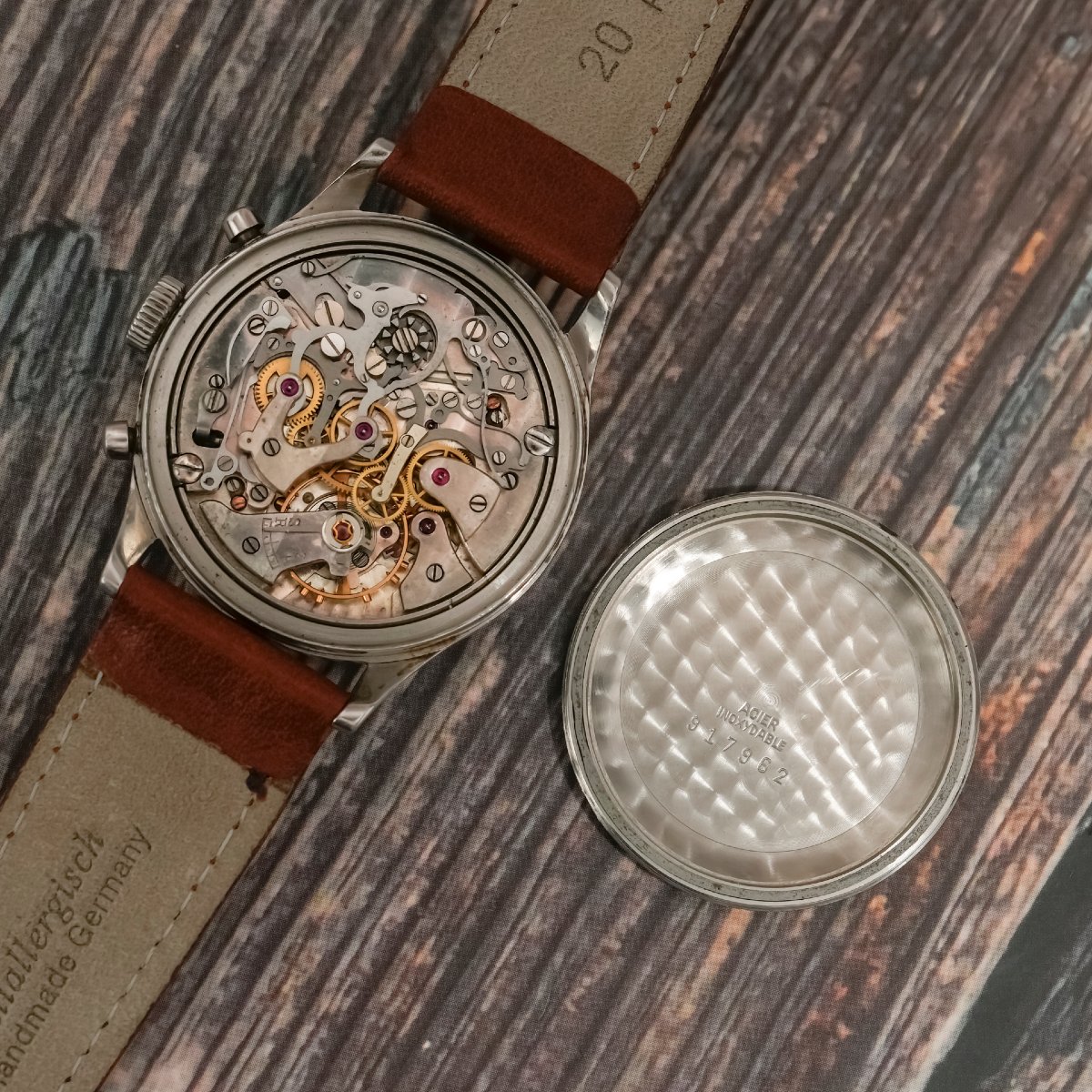 Excelsior Park Bi-compax Chronograph, 37mm Steel - 1955 - -photo-1