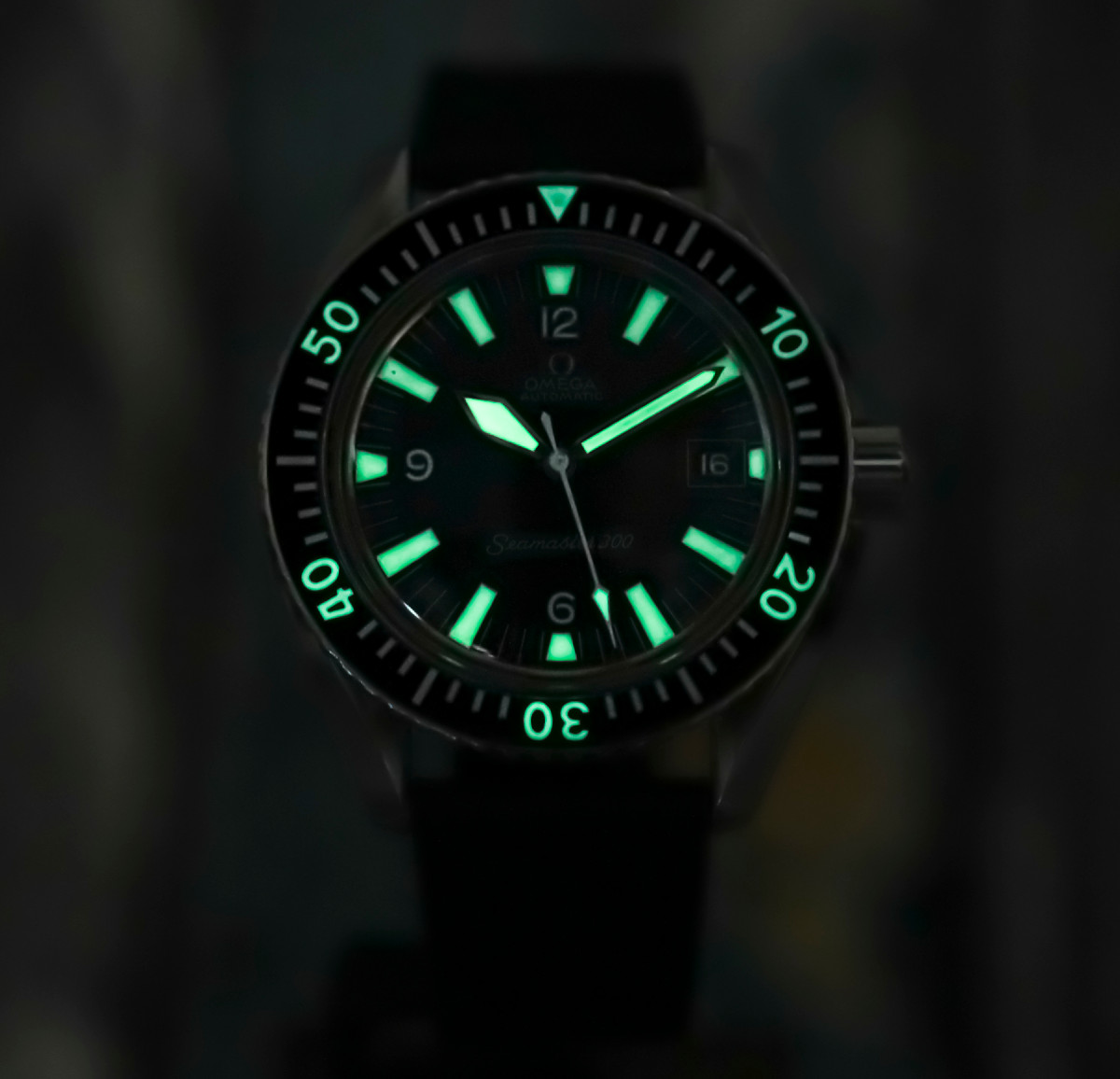 Omega Seamaster 300 Date -1971--photo-2