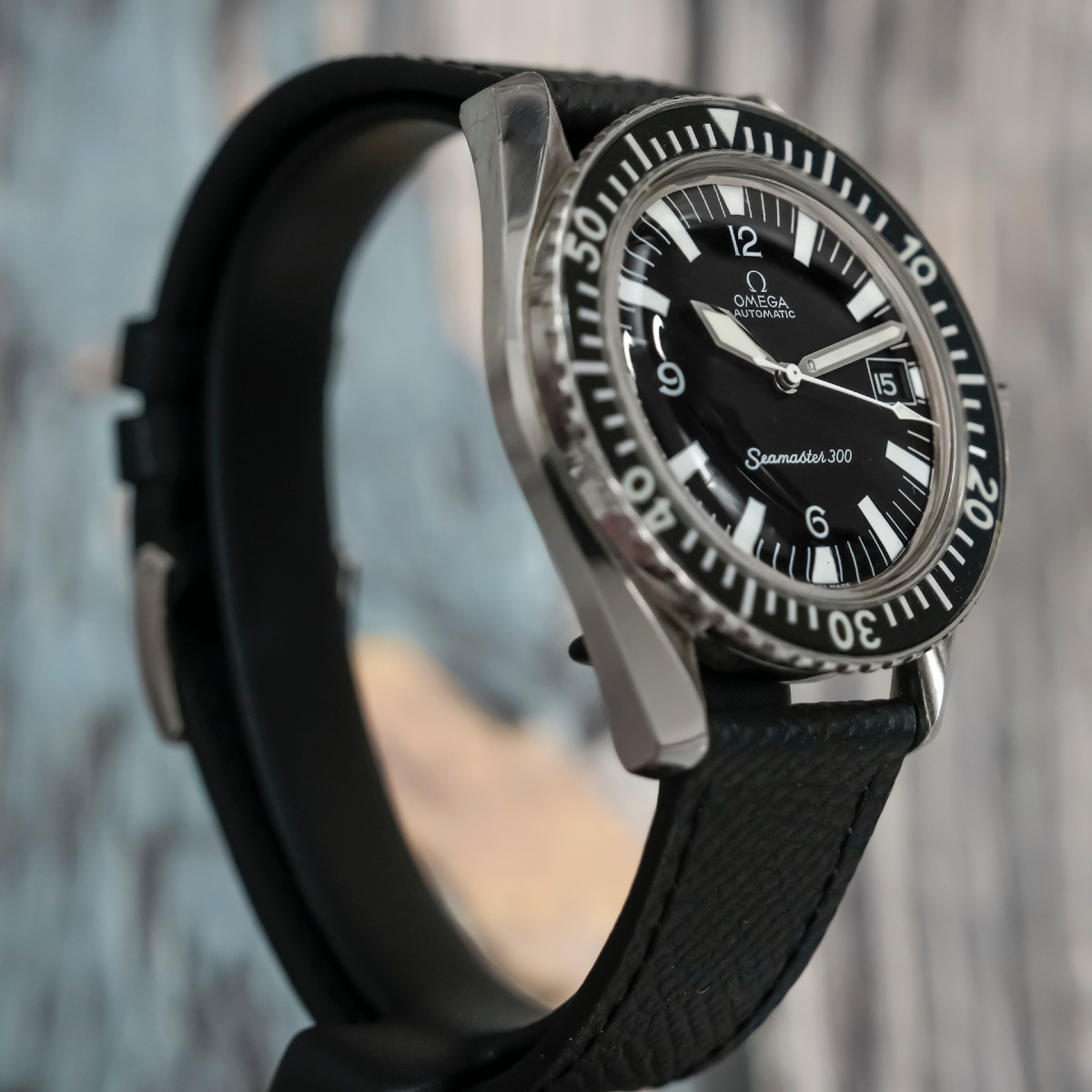 Omega Seamaster 300 Date -1971--photo-1