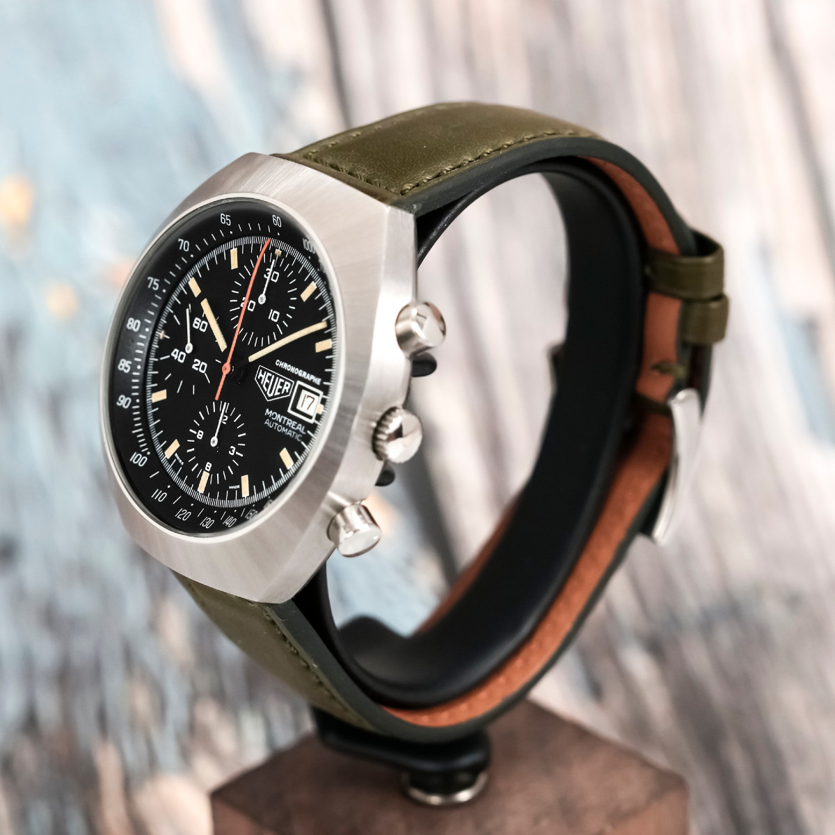 Heuer Montreal Chronograph -1977--photo-2