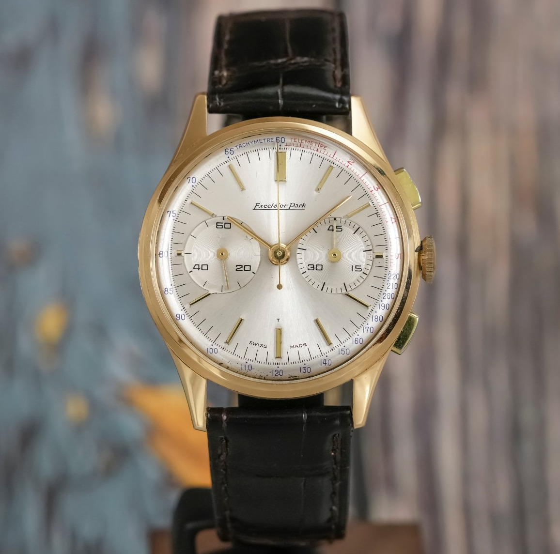 Excelsior Park Bi-compax Chronograph 18k Yellow Gold Circa 1960