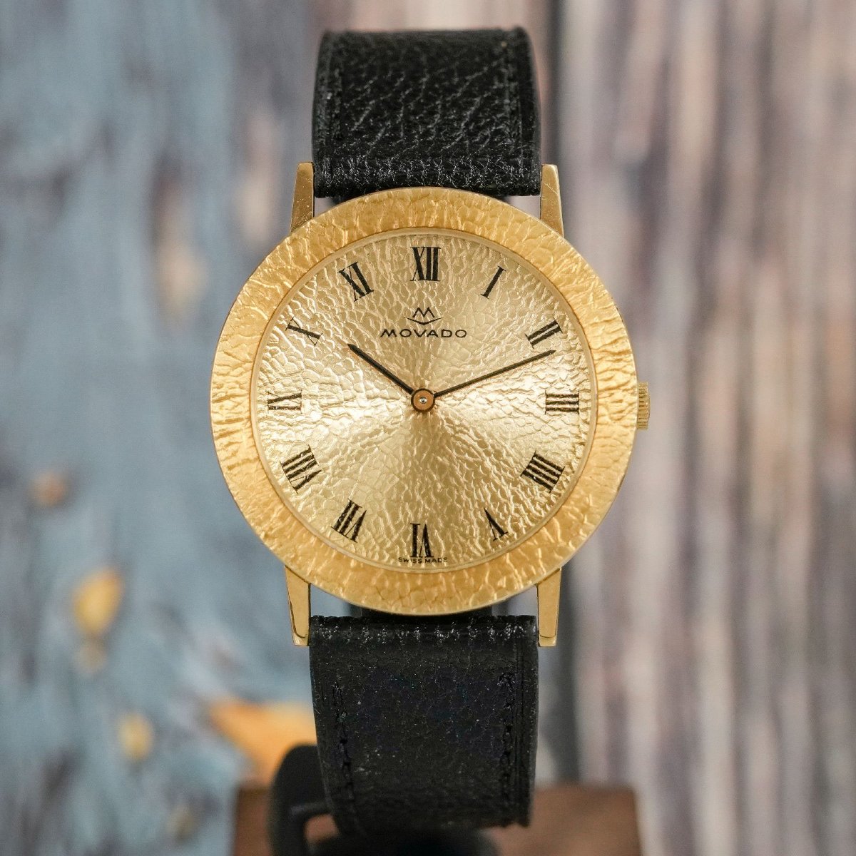 Movado/Zenith Calatrava Cadran Martelé Or Jaune 18K -1969-