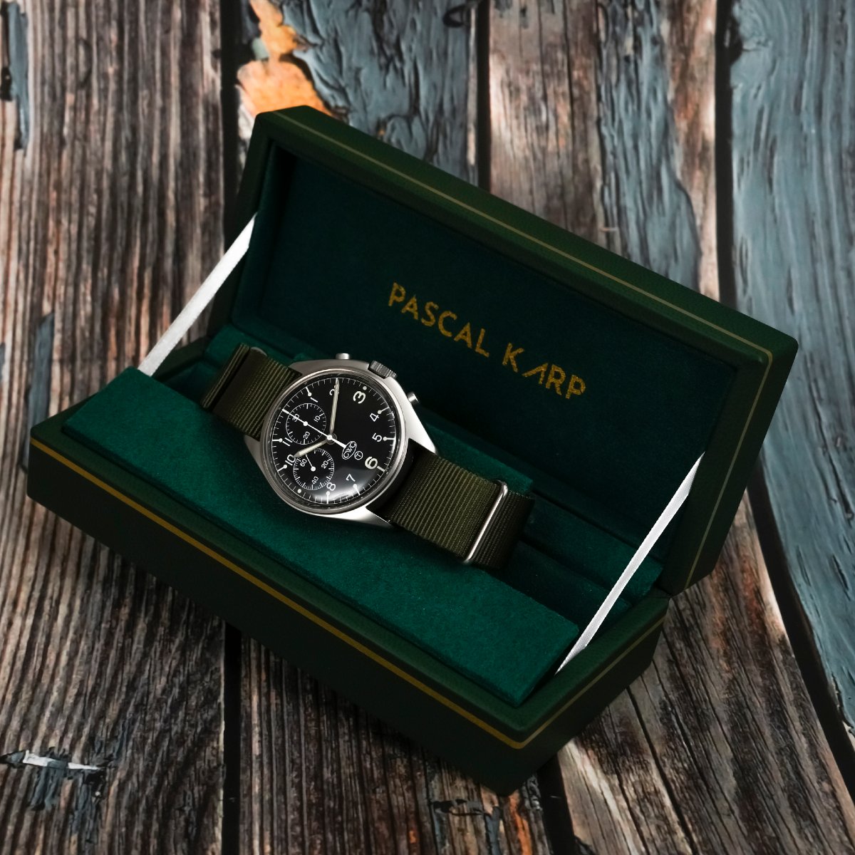 CWC Chronographe Pilote Royal Navy  Fleet Air Arm  -1980--photo-2
