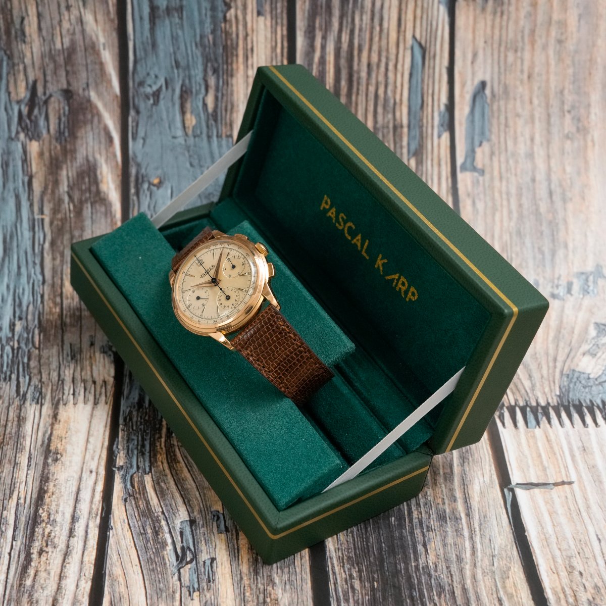 Jaeger-lecoultre 18k Rose Gold Tri-compax Chronograph - 1950 - -photo-3