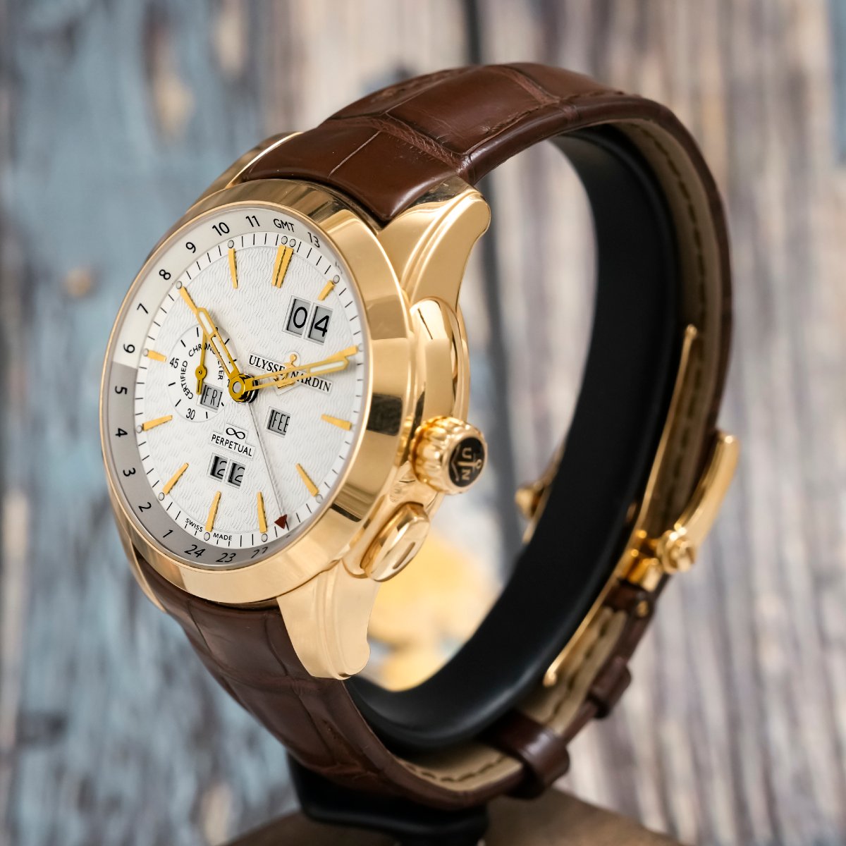 Ulysse Nardin GMT +/- Perpetual Or Rose 18K -2022- -photo-3