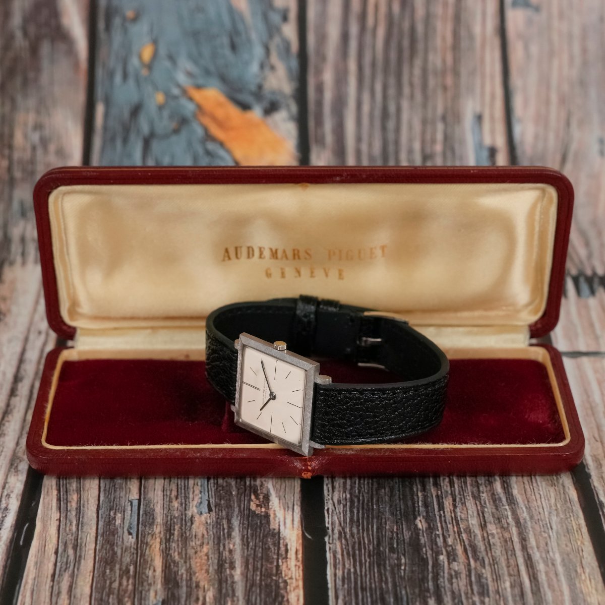 Audemars Piguet Ultraplate Square Or Blanc 18K -1967- -photo-3