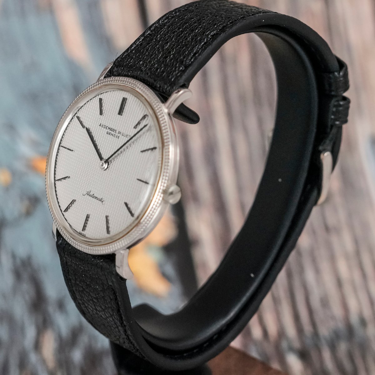 Audemars Piguet Calatrava "clous De Paris" Automatic 18-karat White Gold, Circa 1980 -photo-3