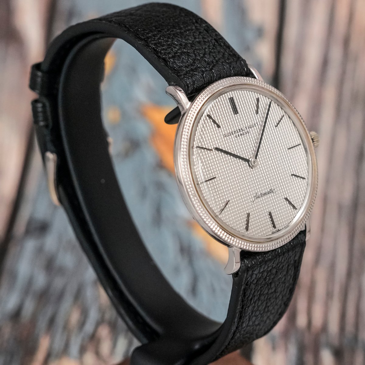 Audemars Piguet Calatrava "clous De Paris" Automatic 18-karat White Gold, Circa 1980 -photo-4