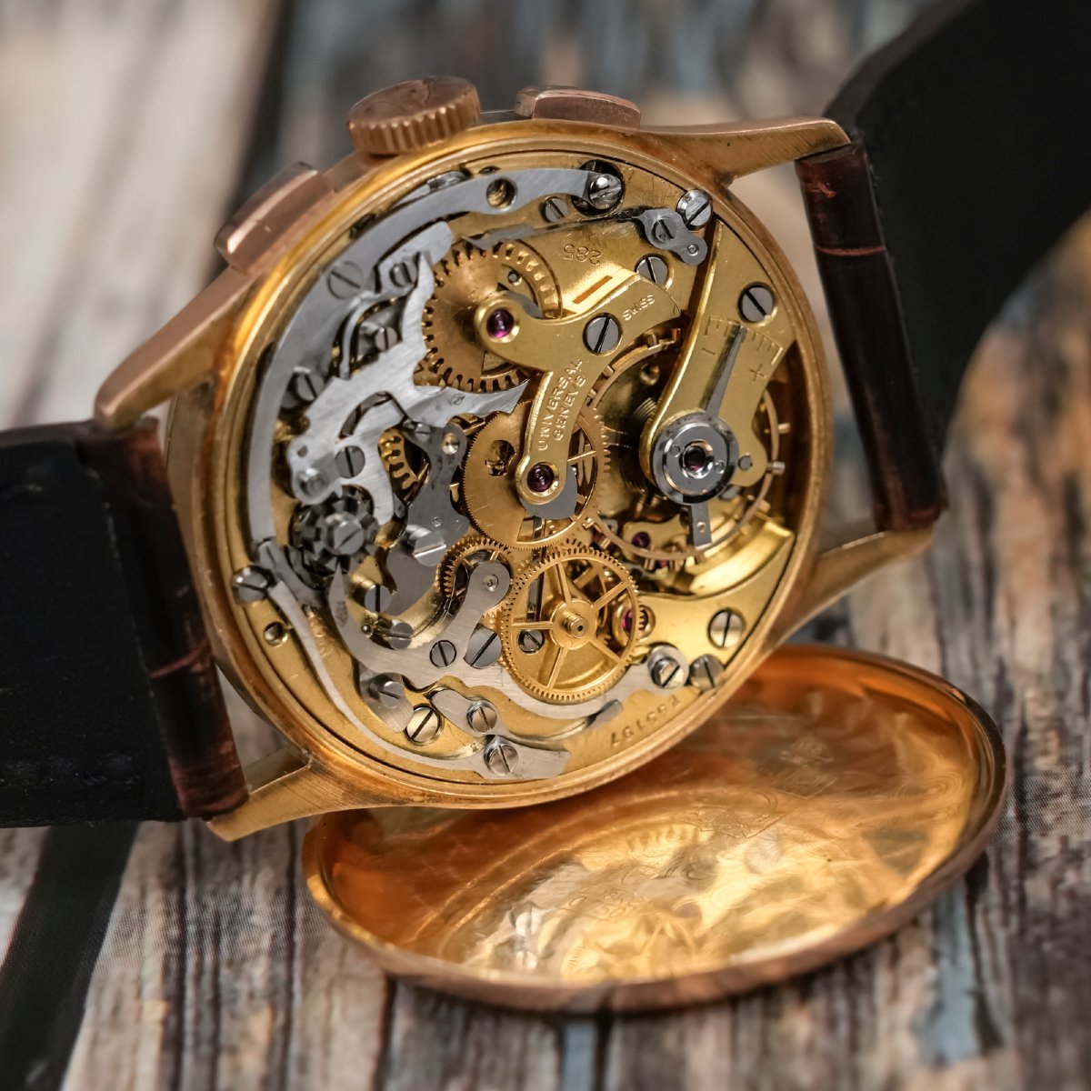 Universal Genève Chronographe Compax FAB "Força Aérea Brasileira" -1945--photo-7