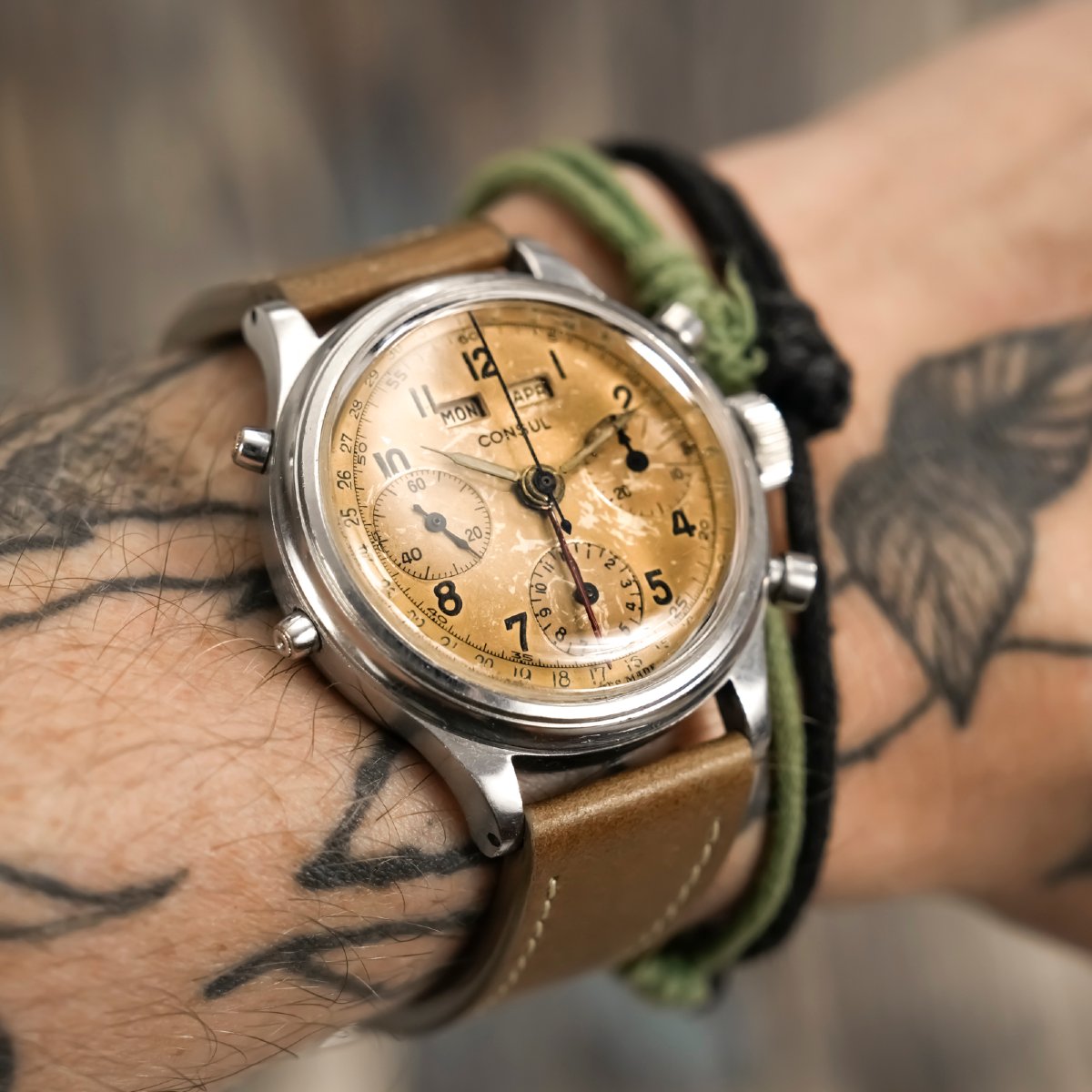 Consul Chronograph Triple Date, Stainless Steel, Circa 1950-photo-2