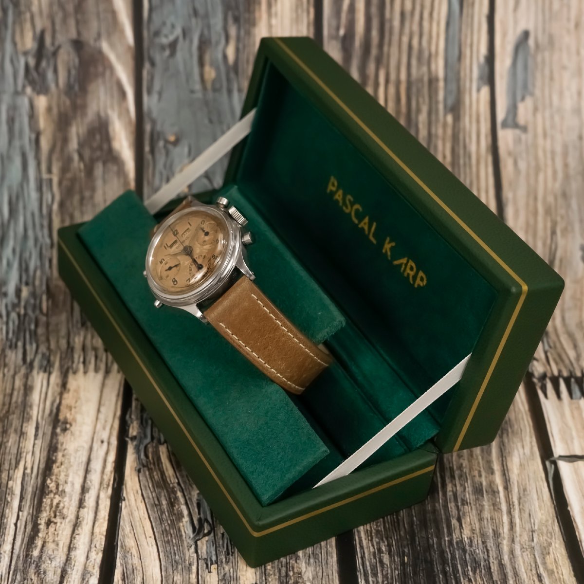 Consul Chronograph Triple Date, Stainless Steel, Circa 1950-photo-3