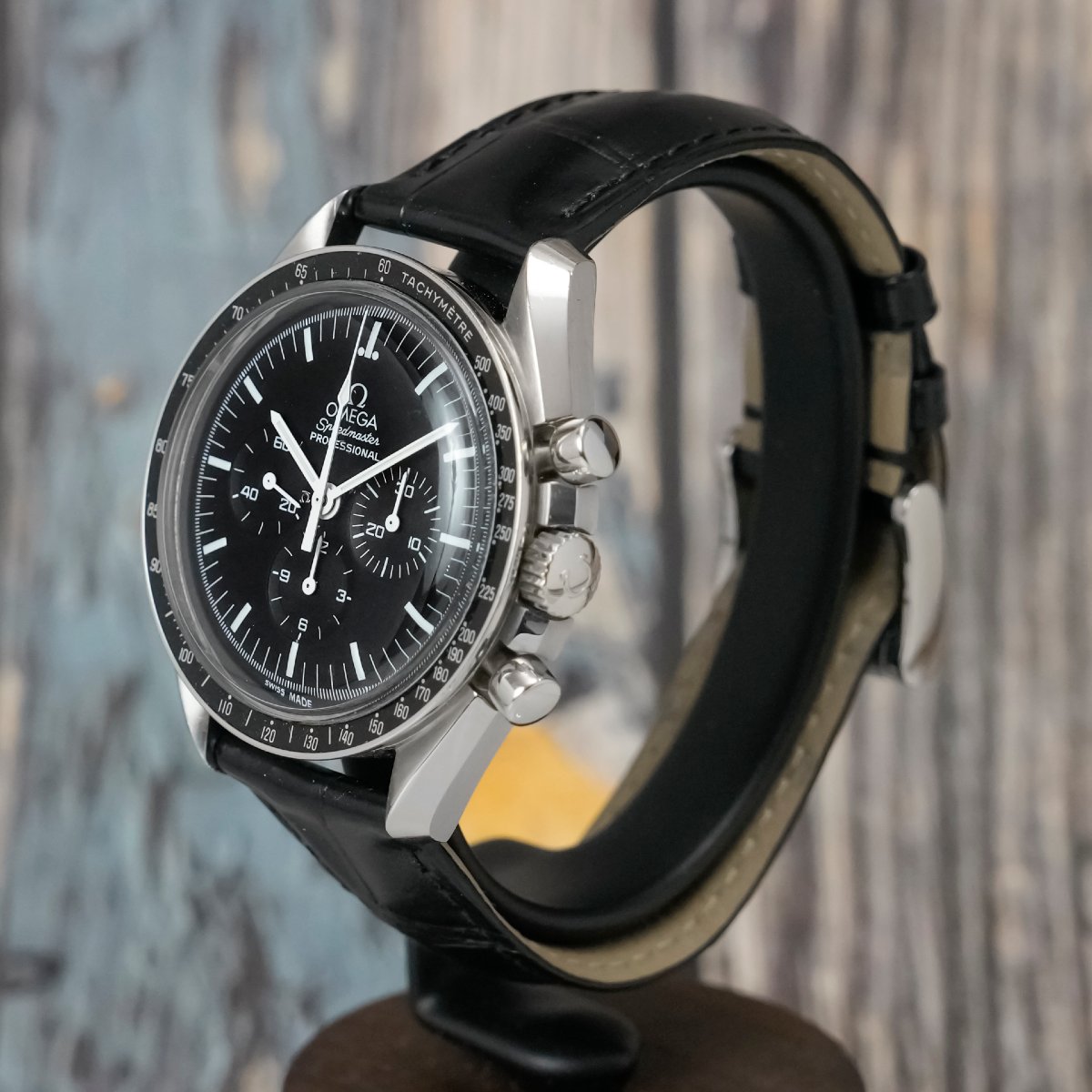 Omega Speedmaster Professional Moonwatch -2011--photo-4