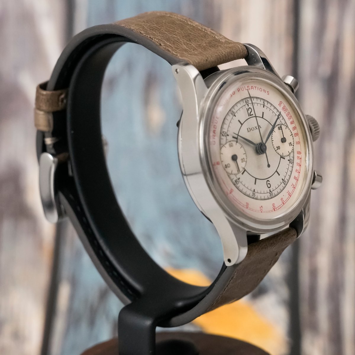 Chronographe Pulsomètre Doxa  "Sector Dial" Circa 1950-photo-4