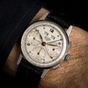 Heuer Triple Date Stainless Steel Chronograph Ref. 2543 Cal. Valjoux 72c -1948-