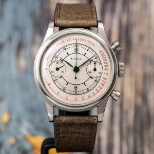 Chronographe Pulsomètre Doxa "Sector Dial" Circa 1950