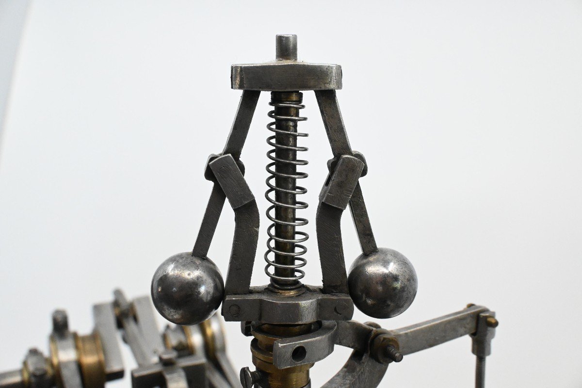 Maquette de Machine à Vapeur 1900, objet de curiosité-photo-4
