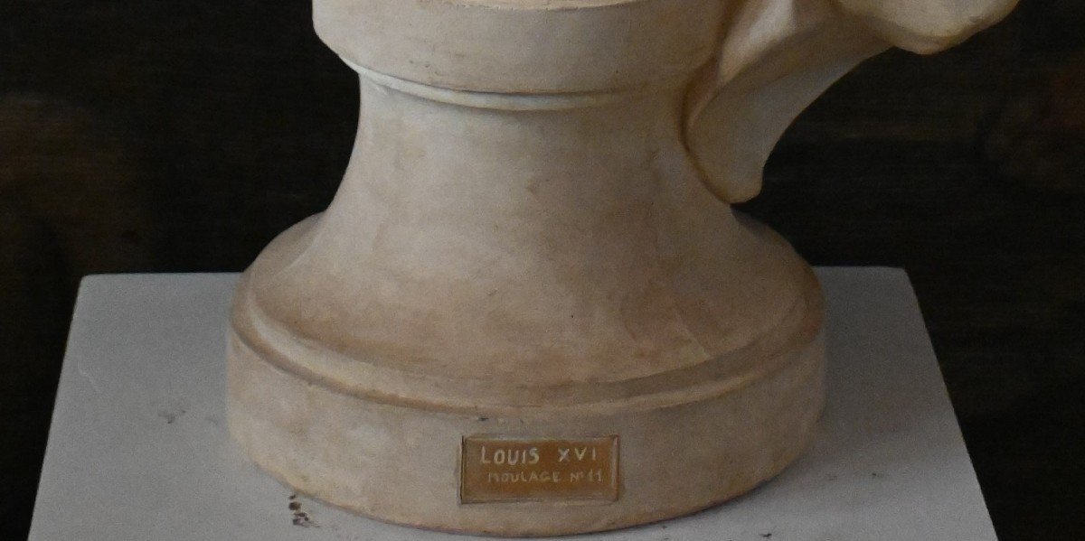 Moulage Buste Louis XVI en plâtre patiné-photo-2