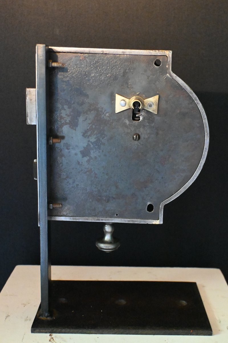 Serrure en fer forgé d'époque début XIXe-photo-4