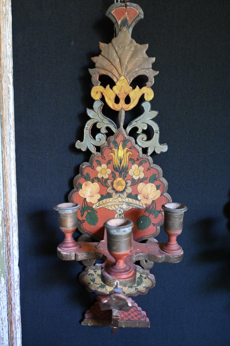 Pair Of Polychrome Wooden Wall Sconces-photo-1
