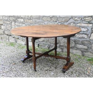 Walnut Harvest Table Early 19th