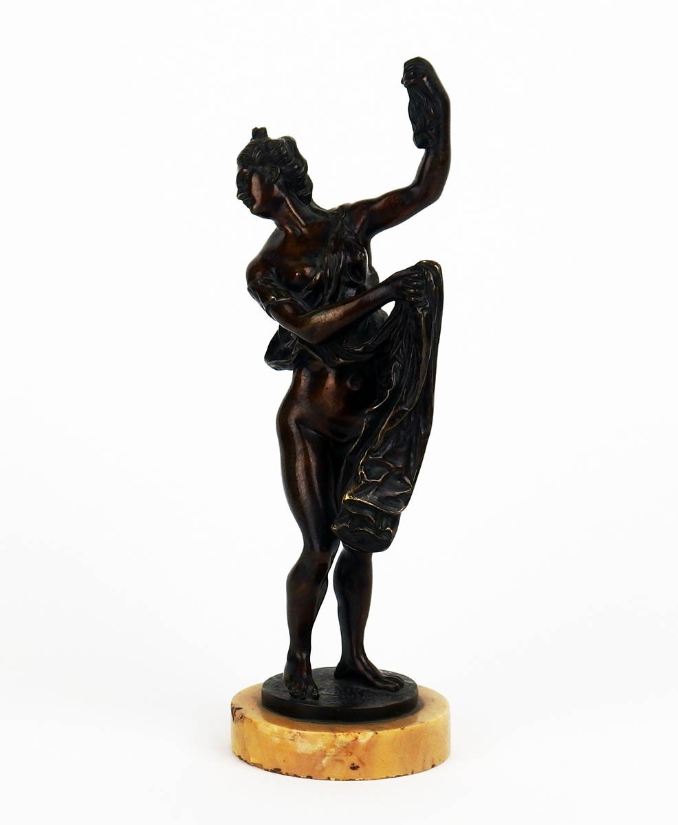 "Femme Au Bain"Sculpture en bronze