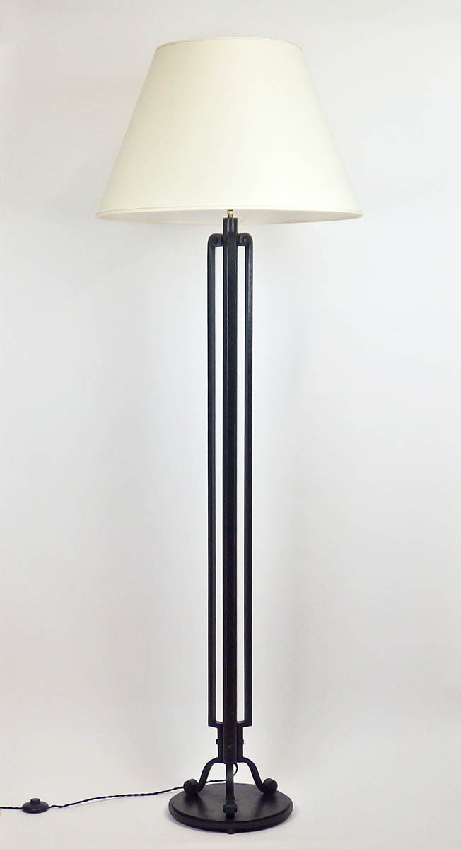 Lampadaire Art Déco en fer forgé par Emil Maïer