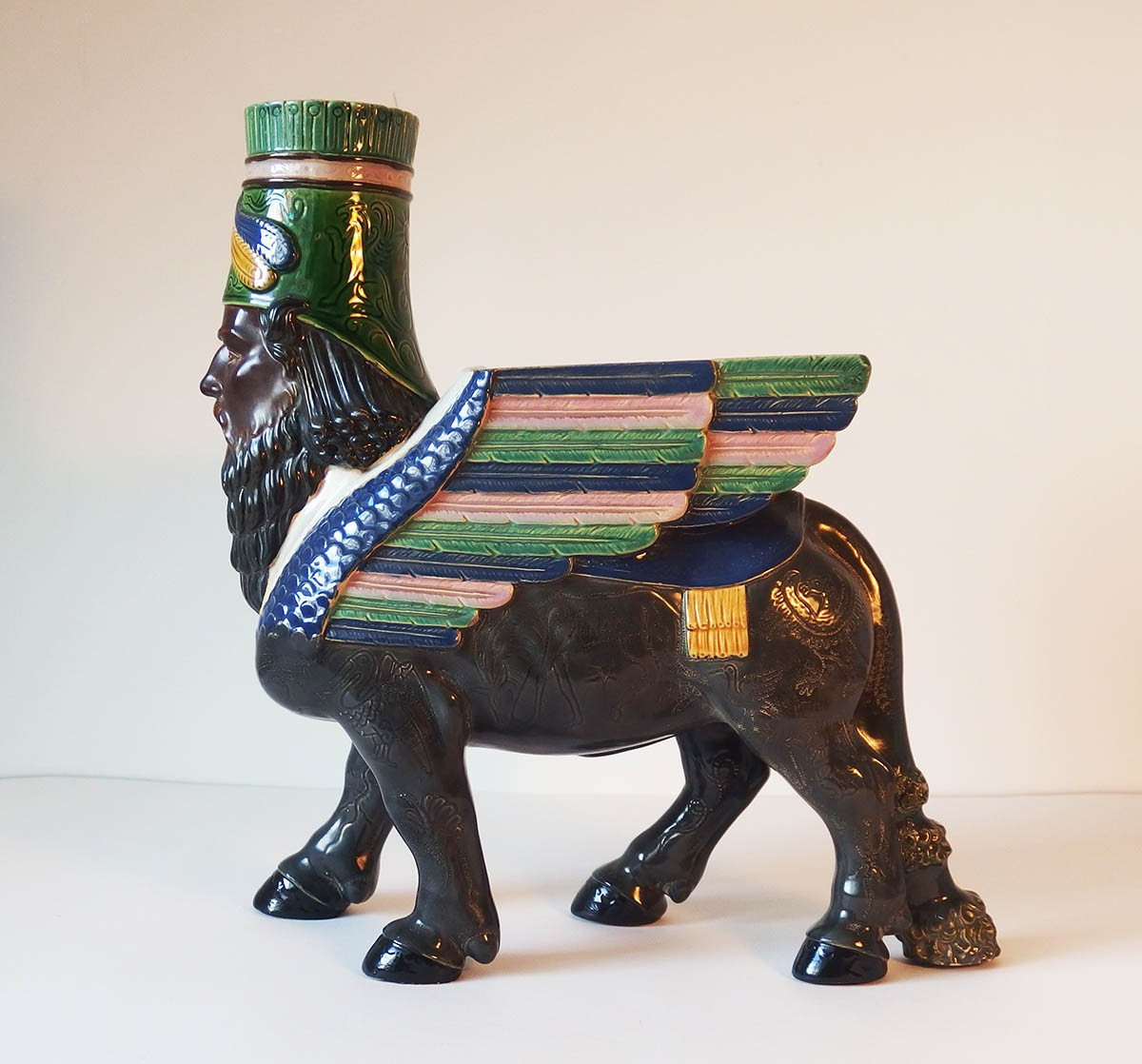 Ceramic "lamassu" Vase -photo-3