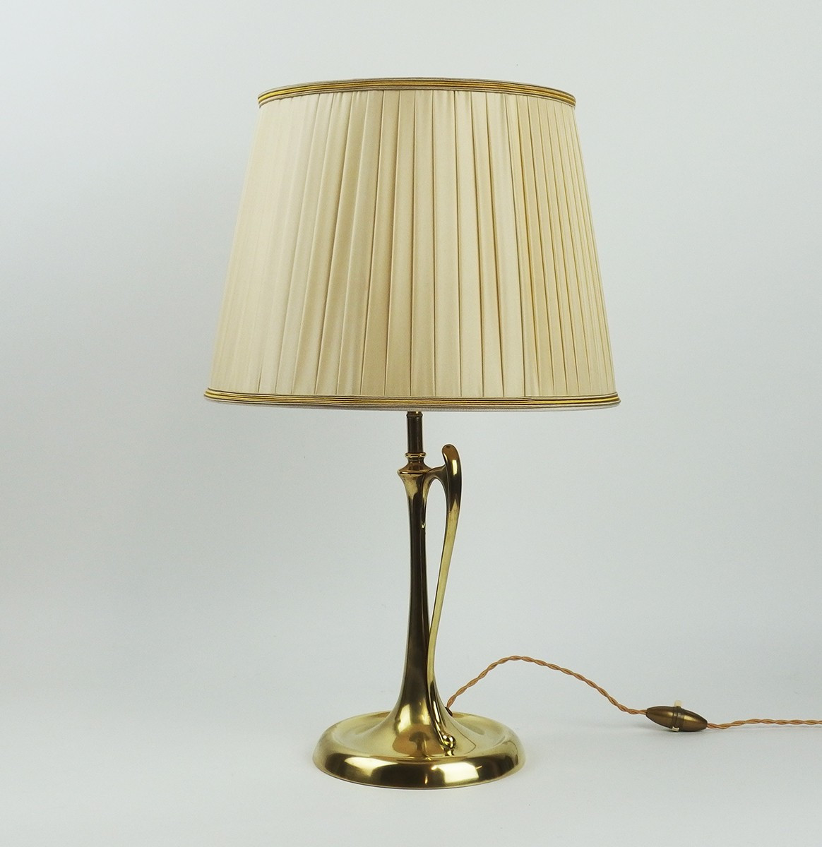 Lampe bougeoir  Art Nouveau en bronze-photo-2