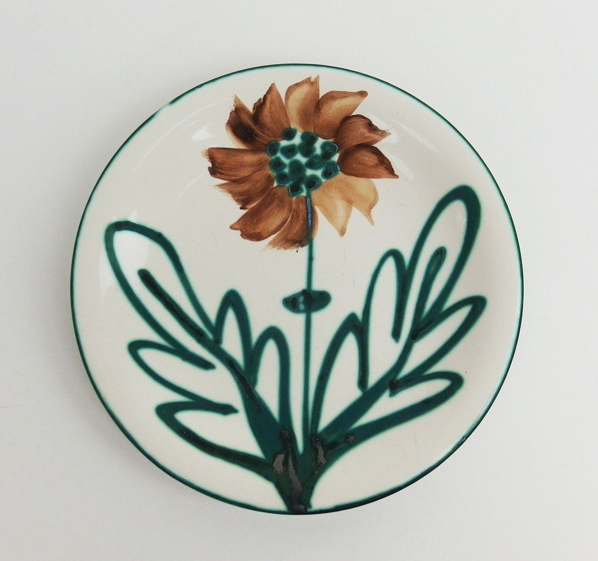 Ensemble de cinq assiettes à dessert  en céramique par Robert Picault-photo-4