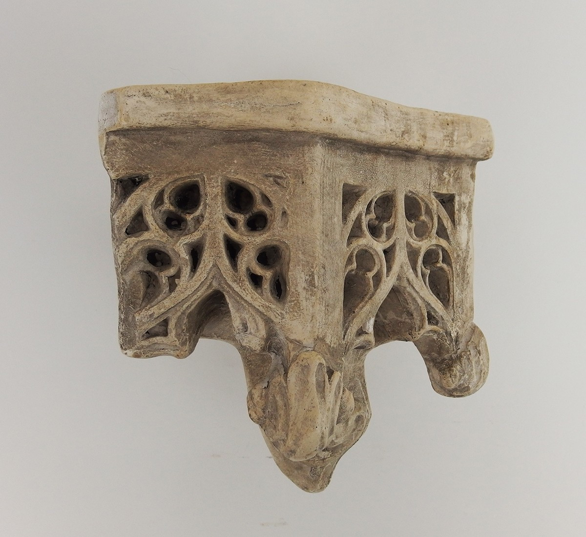 Gothic Wall Pedestal-photo-3