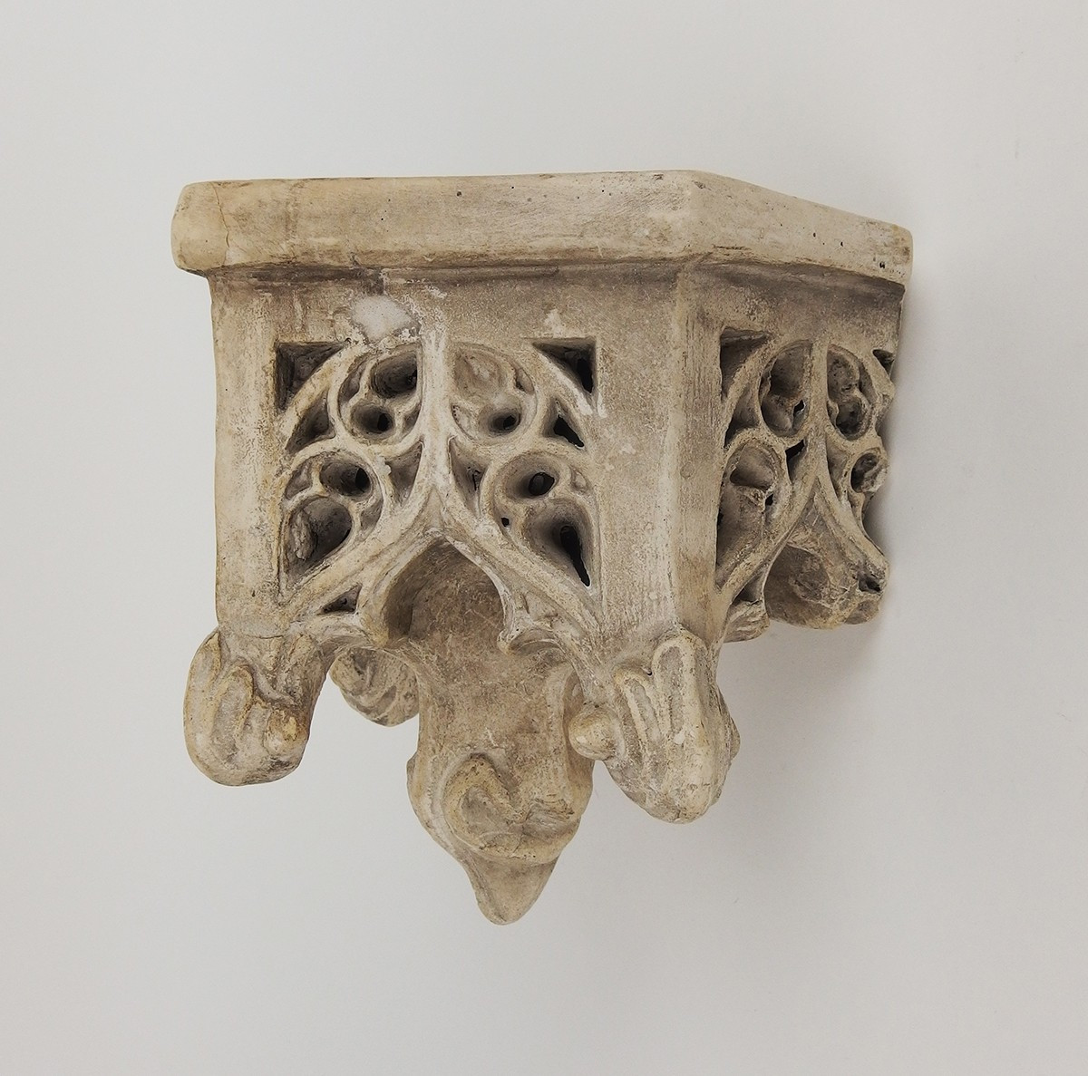 Gothic Wall Pedestal-photo-4