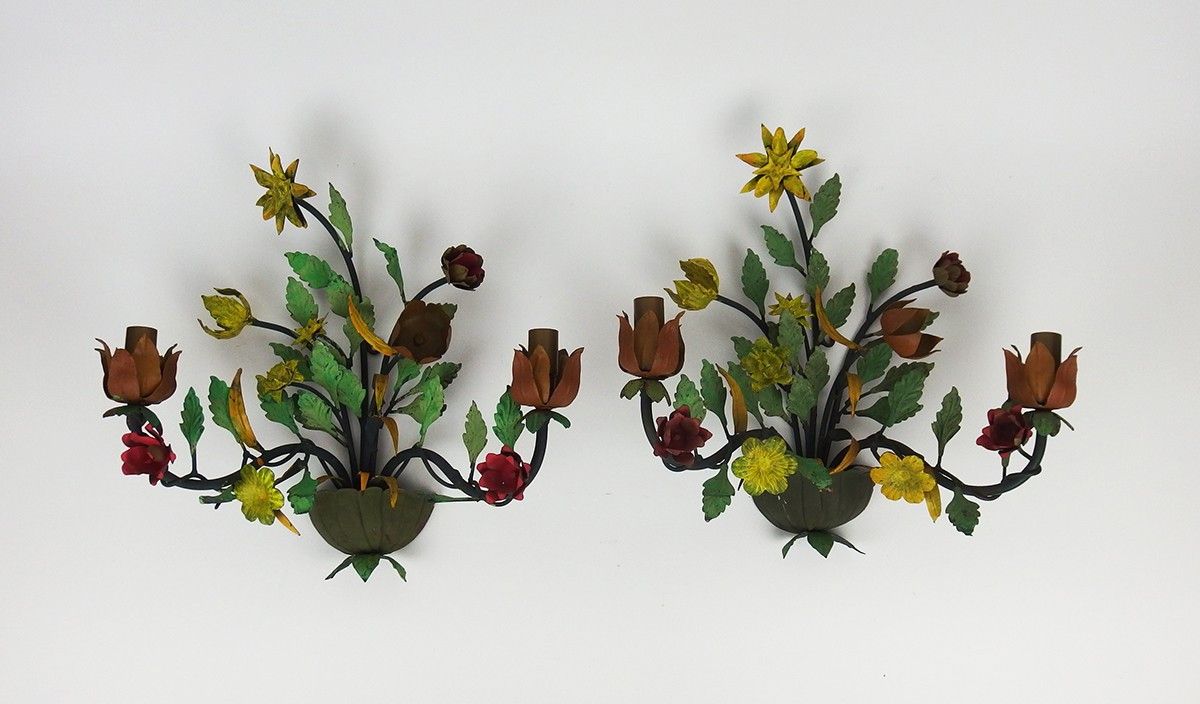 Pair Of Bouquet Of Flowers Sconces-photo-2