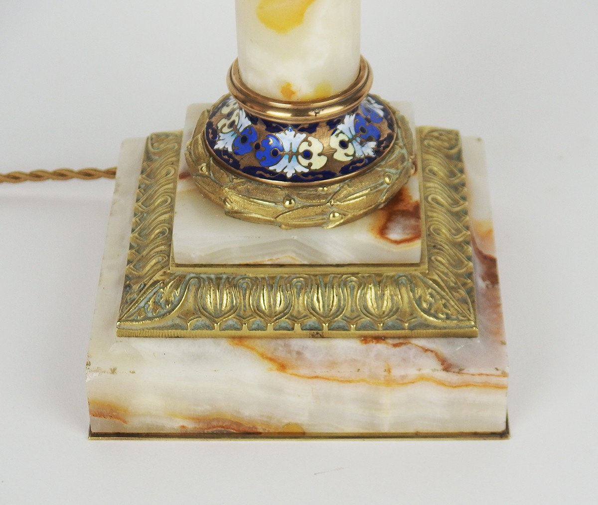 Pied de lampe en marbre -onyx attribué à Eugène Cornu-photo-4