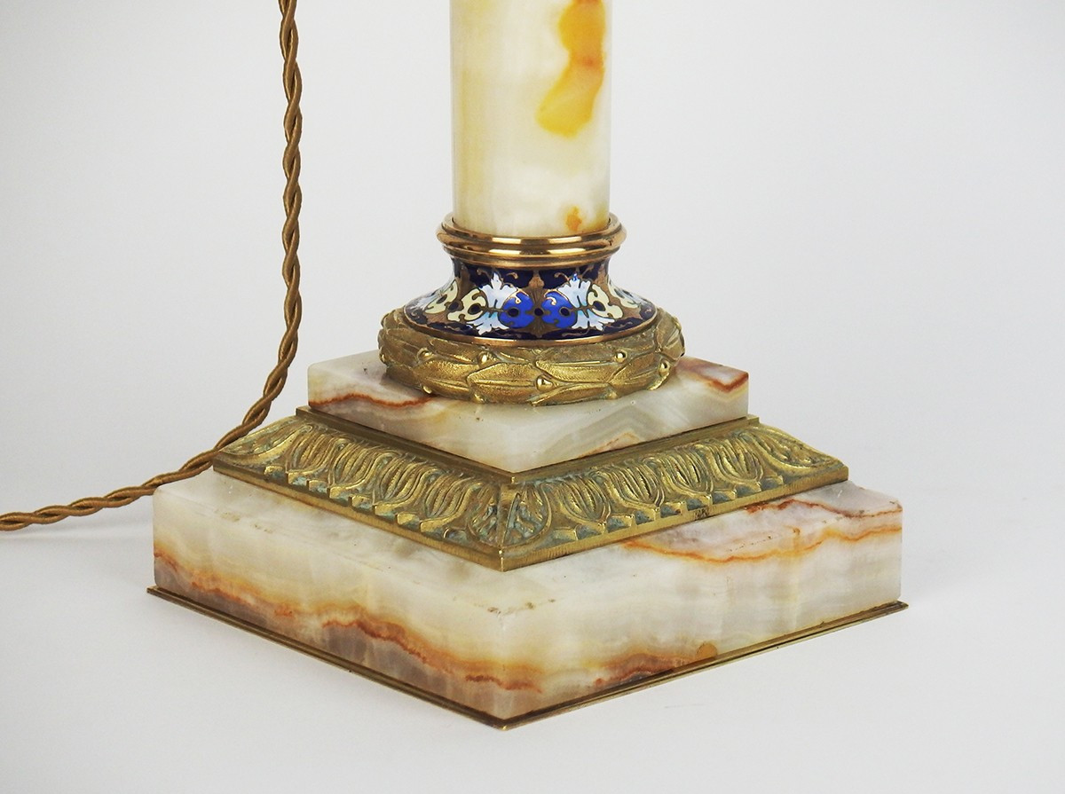 Pied de lampe en marbre -onyx attribué à Eugène Cornu-photo-4
