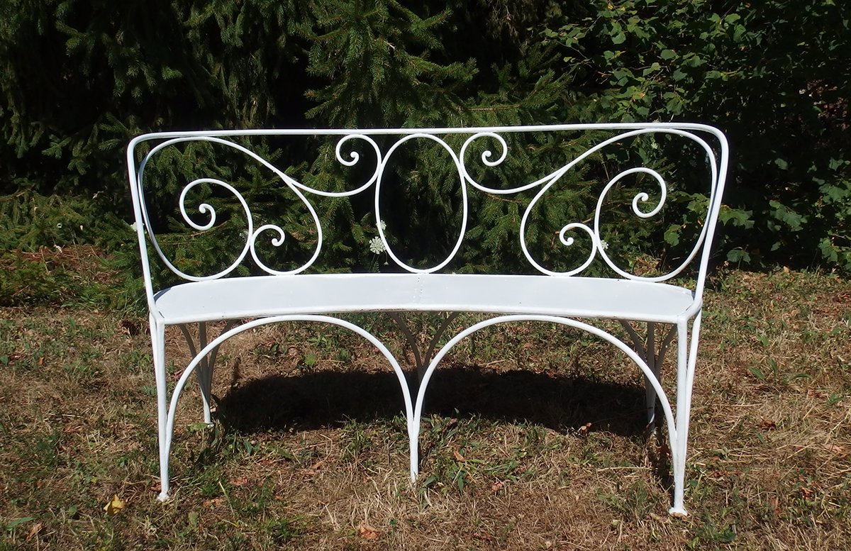 Wrought-iron Garden Bench
