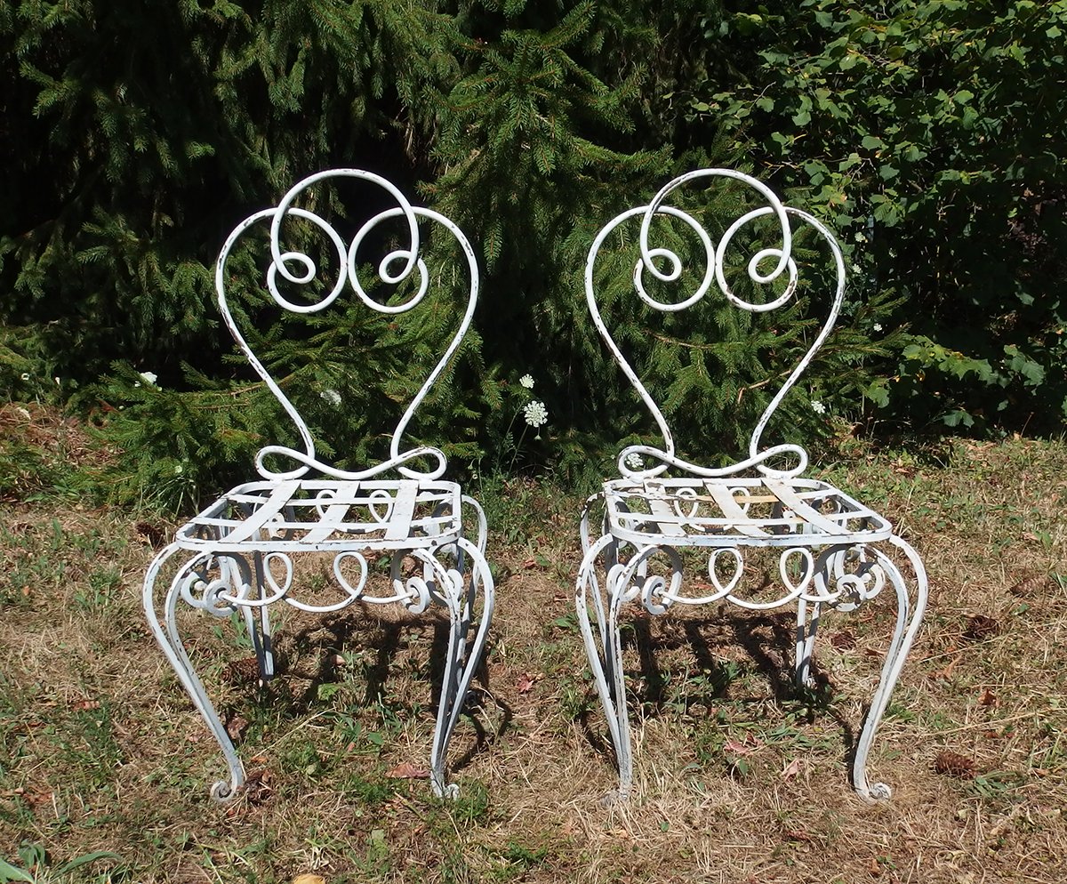 Paire de chaises en fer forgé des années 1940