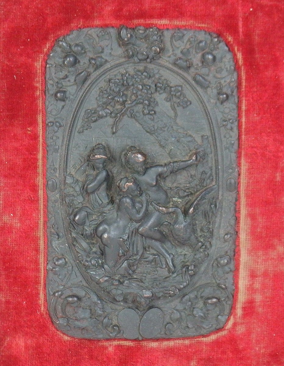 "Léda et le cygne"Bas relief en cuivre repoussé-photo-2
