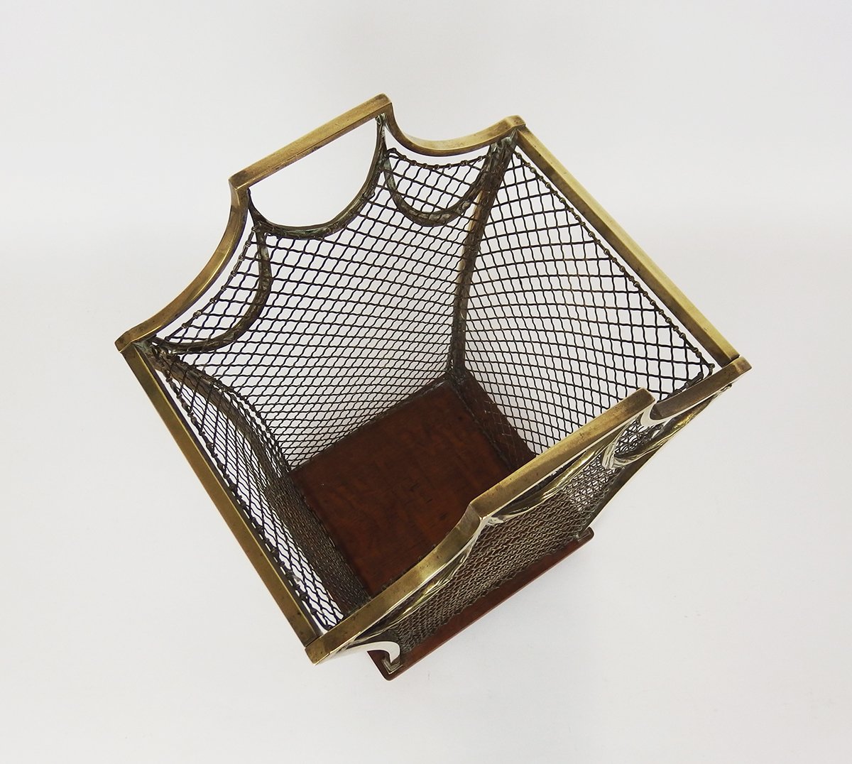 Louis XVI Style Wastebasket-photo-1