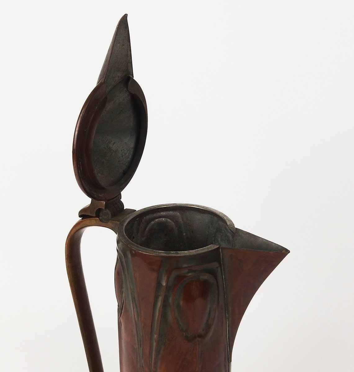 Aiguière en métal par Albin Müller-photo-2