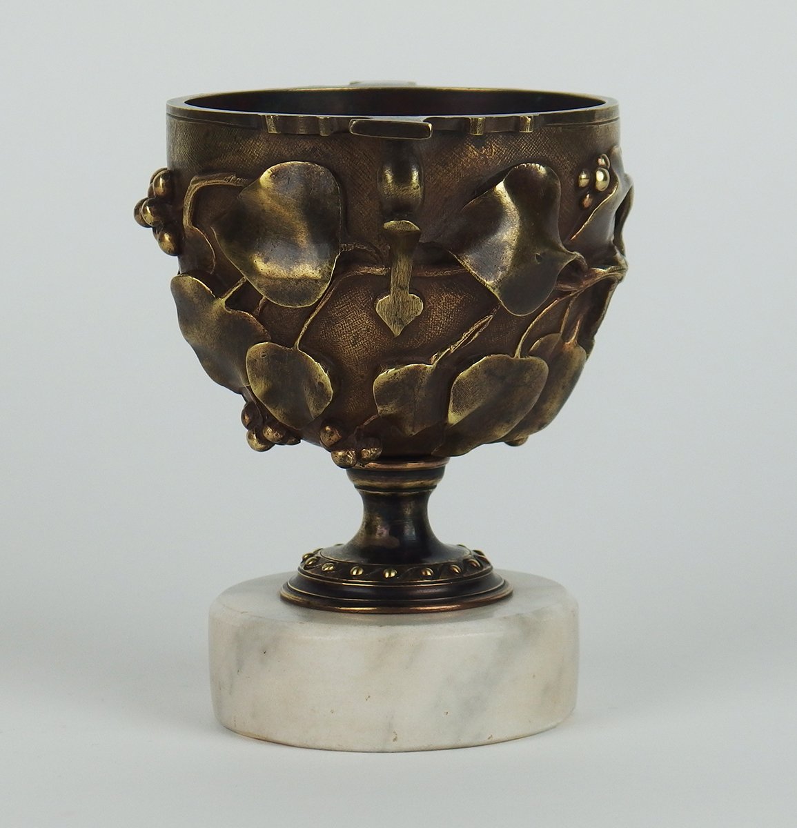 Coupe En Bronze Dans Le Gout De l'Antique attribuée à Barbedienne-photo-4