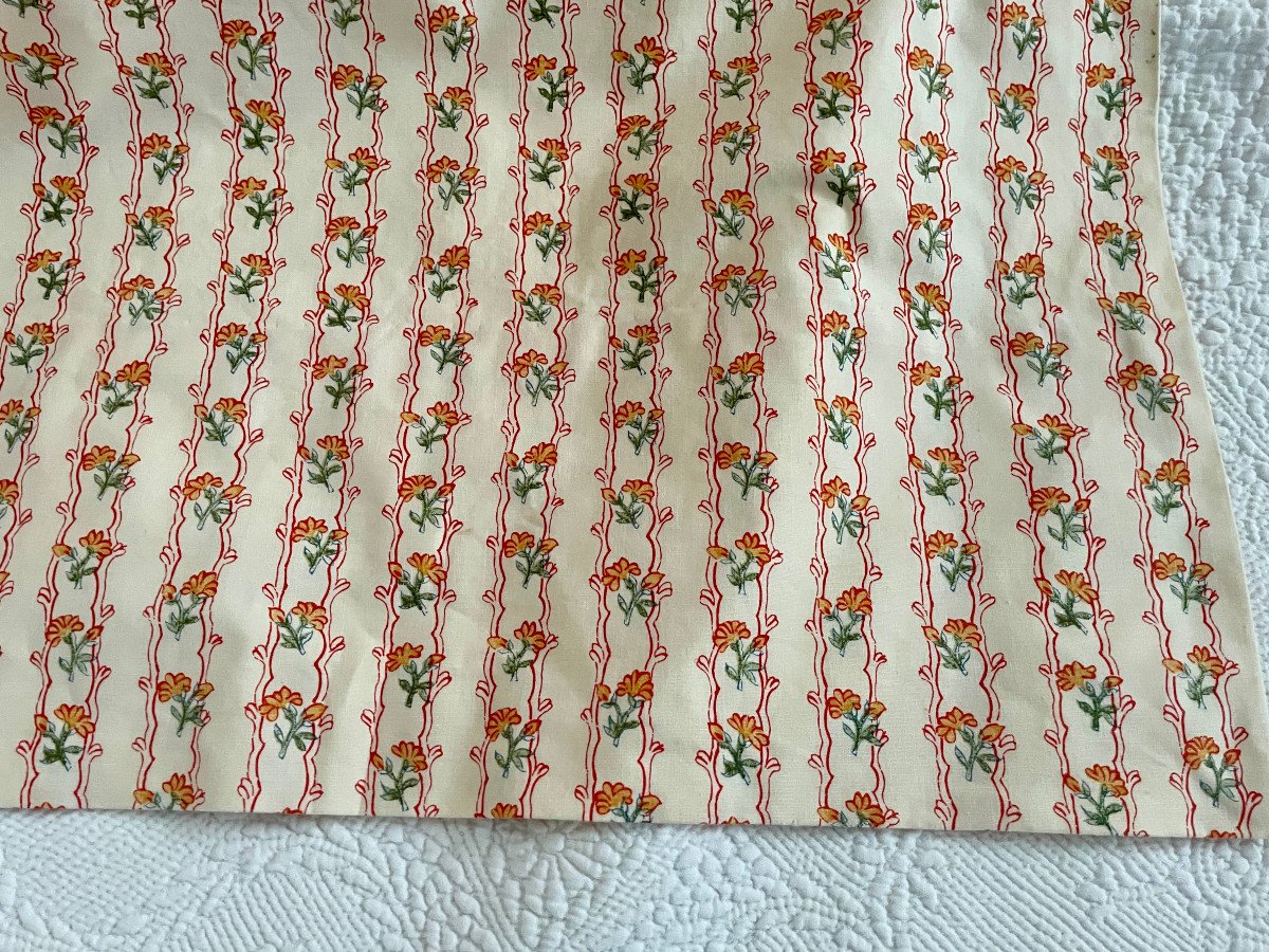 Pair Of Lined Hanging Curtains, Decor Edited By Pierre Frey Beige Background Fine Floral Patterns.-photo-5