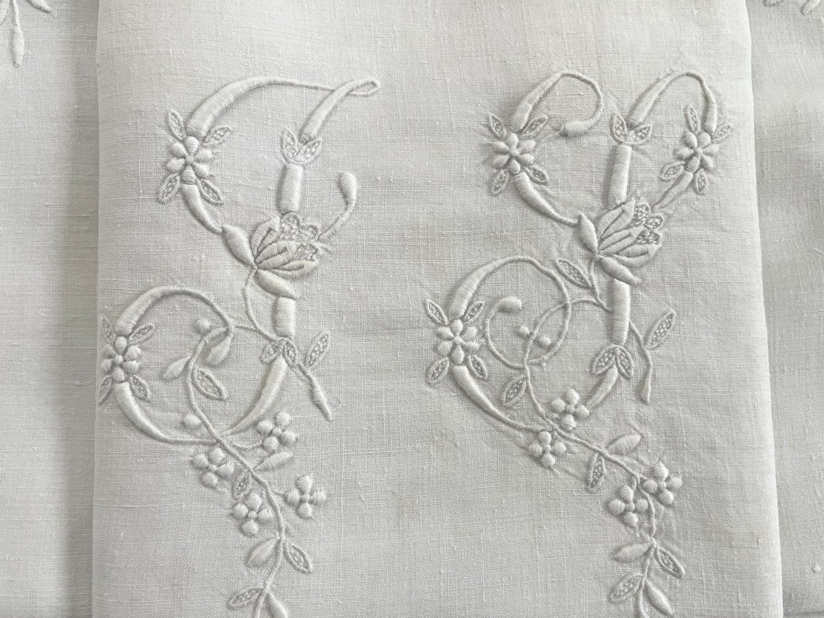 Pillowcase With Flowering Branches With Js Monogram On Fine Linen Canvas, New Condition - Old Linen-photo-3