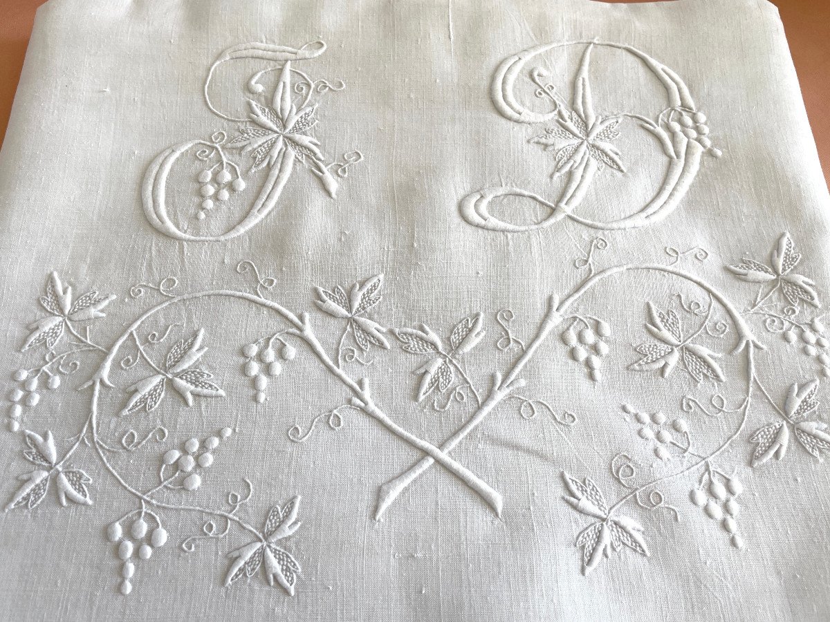 Large Fine Linen Sheet, Hand Embroidery With Superb Jd Monogram -photo-3