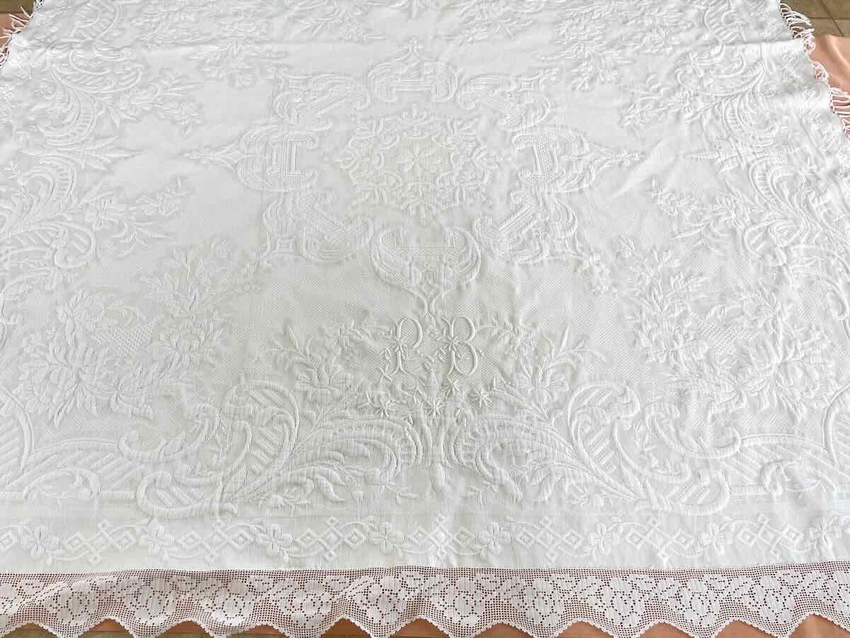 Couverture En Piqué  Marseillais Blanc Avec Monogramme PB, Relief - Linge Ancien-photo-4
