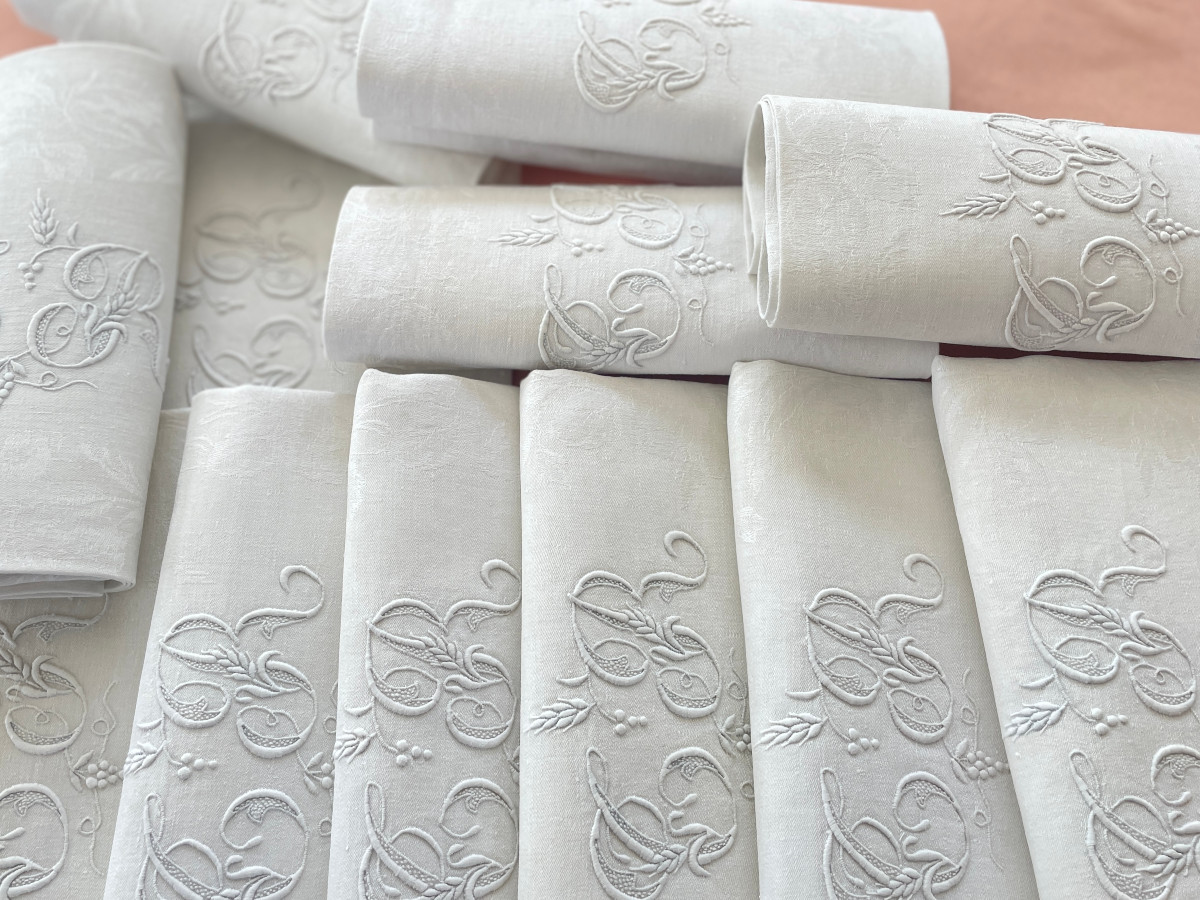 Lot 12 serviettes table damassé de lin,motifs iris, mono TR raisin, épis de blé - Linge Ancien-photo-3
