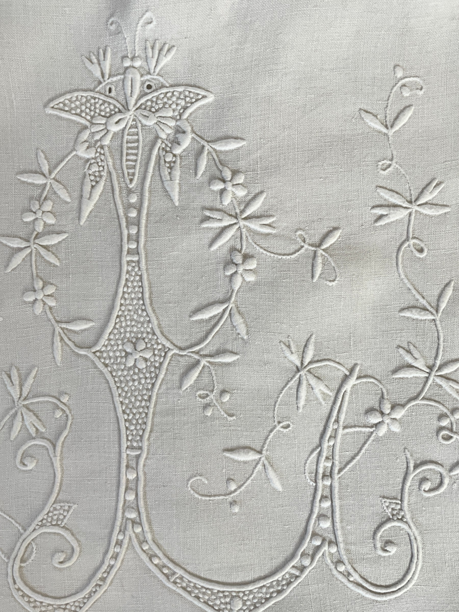 Drap CL fil  lin  festonné avec découverte et  retours brodés: guirlande fleurie - Linge Ancie-photo-2