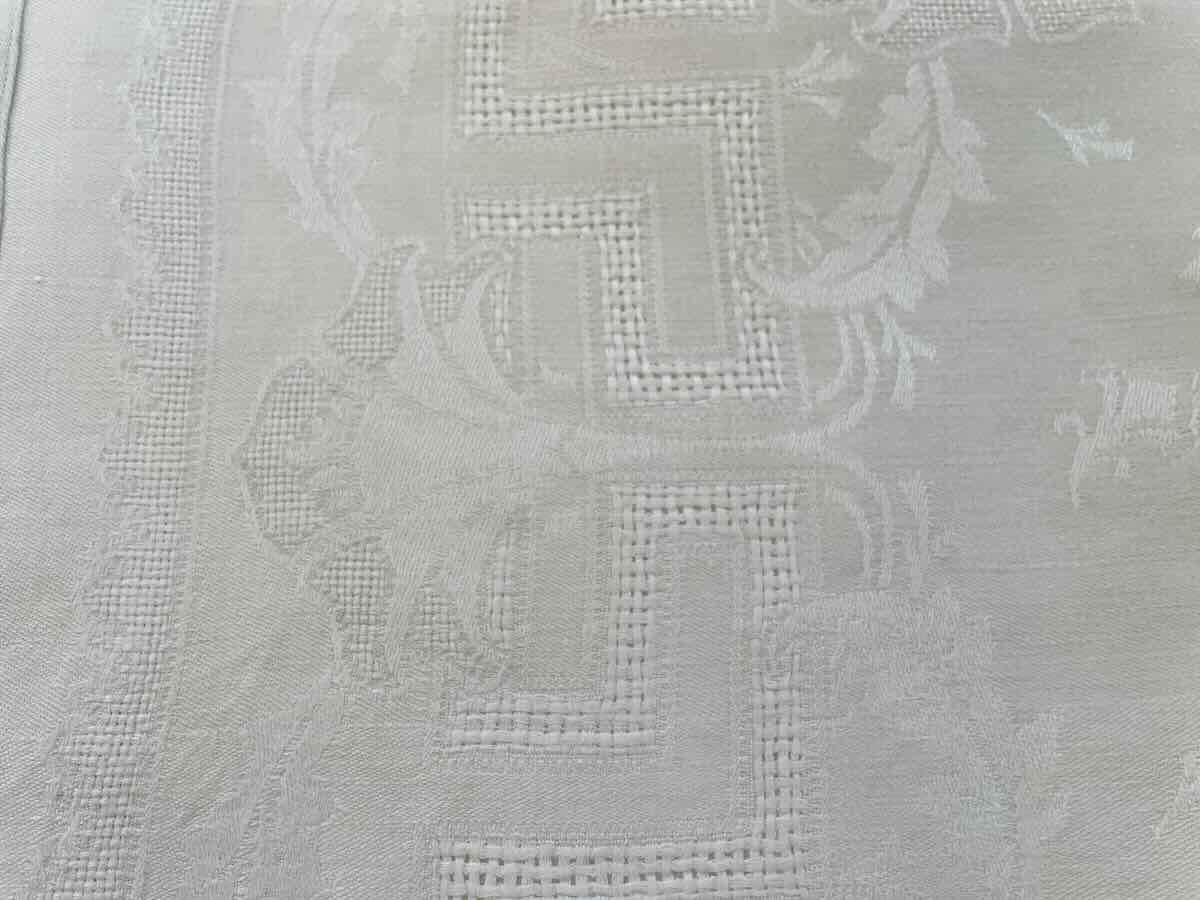 Service de table en damassé  de lin : Nappe + 10 serviettes, monos TL brodé main - Linge Ancien-photo-1