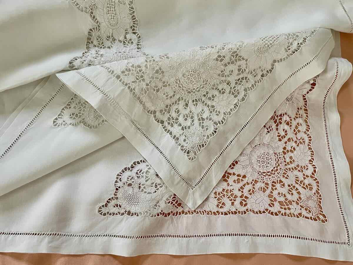 Belle petite nappe fil de lin avec insertions main à l'aiguille- Linge Ancien-photo-3